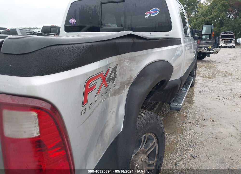 2013 FORD F-250 LARIAT VIN: 1FT7W2BT3DEB03535