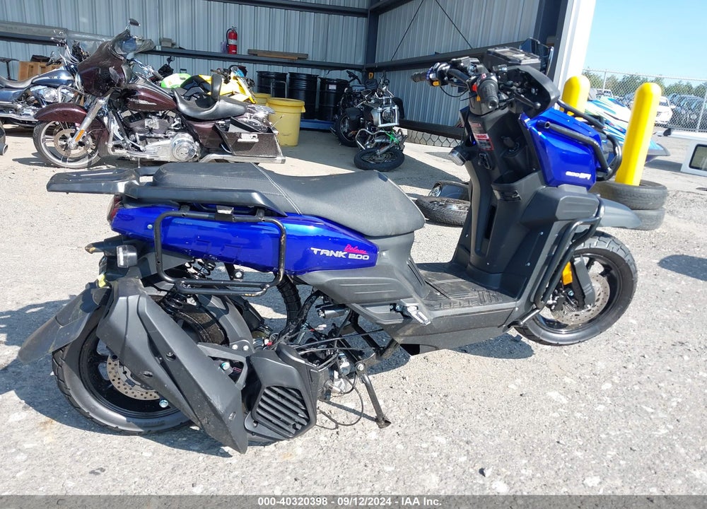 2024 TANK URBANTOUR VIN: H0DTAEG12RX075176