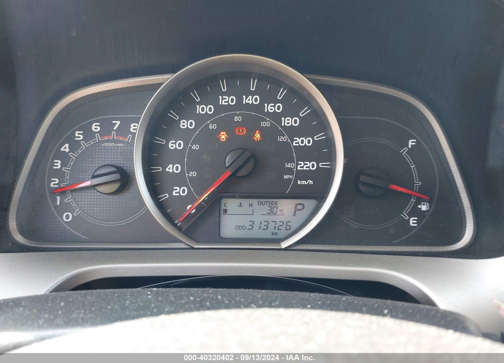 2014 TOYOTA RAV4 XLE VIN: 2T3WFREV2EW114991