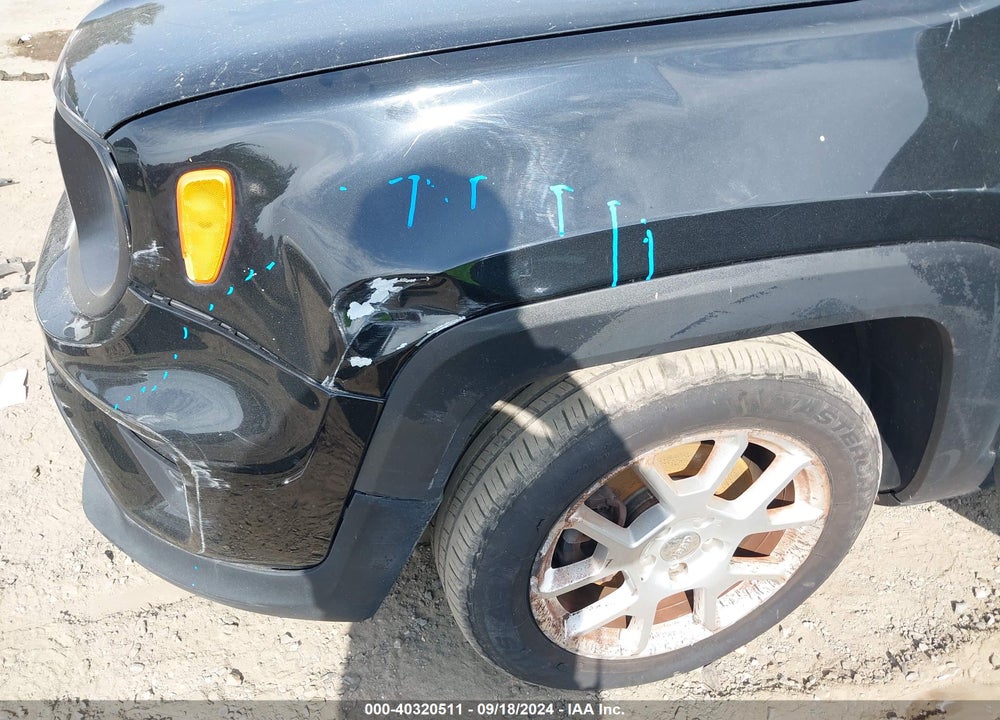 2019 JEEP RENEGADE LATITUDE FWD VIN: ZACNJABB5KPK83223
