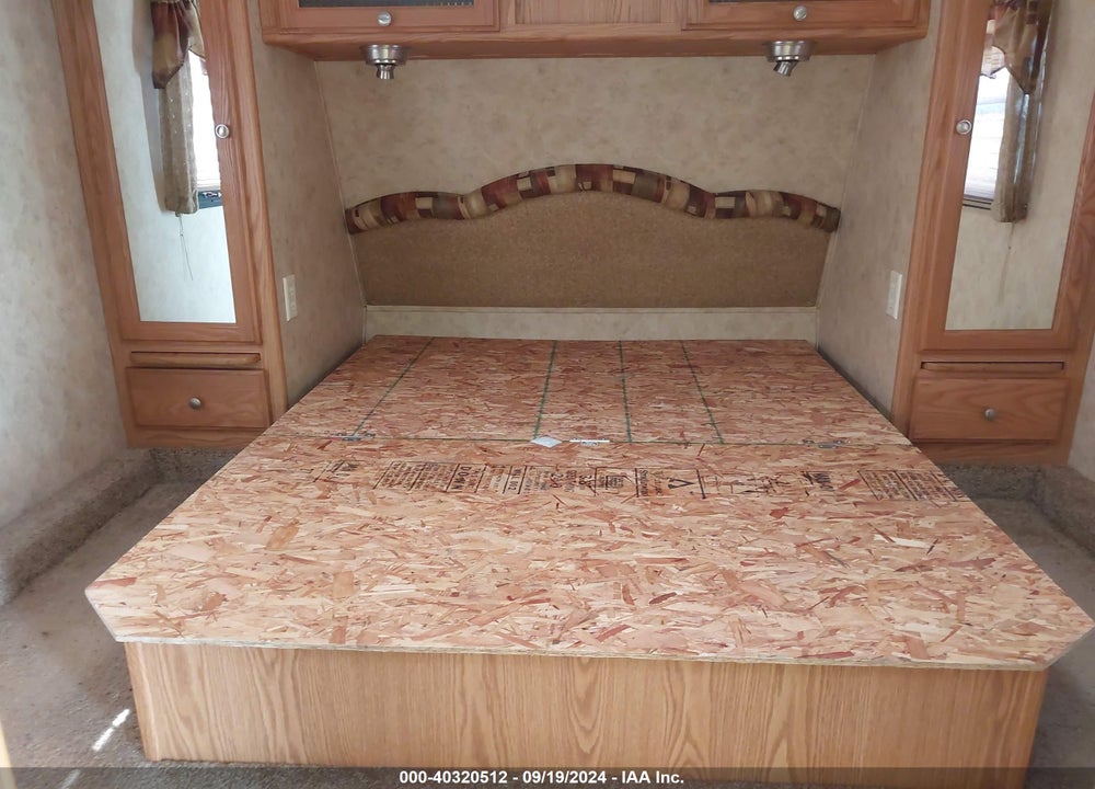 2007 PILGRIM LEGENDS CAMPER TRLR VIN: 5L4FG272871032927