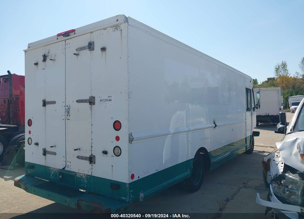 2009 WORKHORSE CUSTOM CHASSIS COMMERCIAL CHASSIS W42 VIN: 5B4KPD27793435833