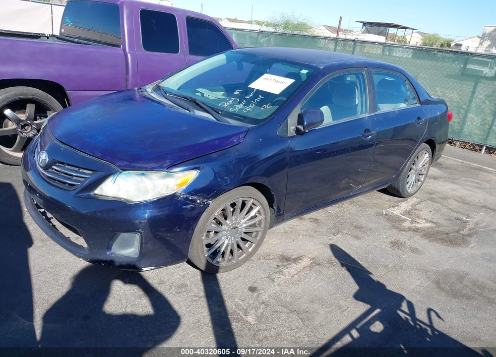 2013 TOYOTA COROLLA LE VIN: 2T1BU4EE8DC035180