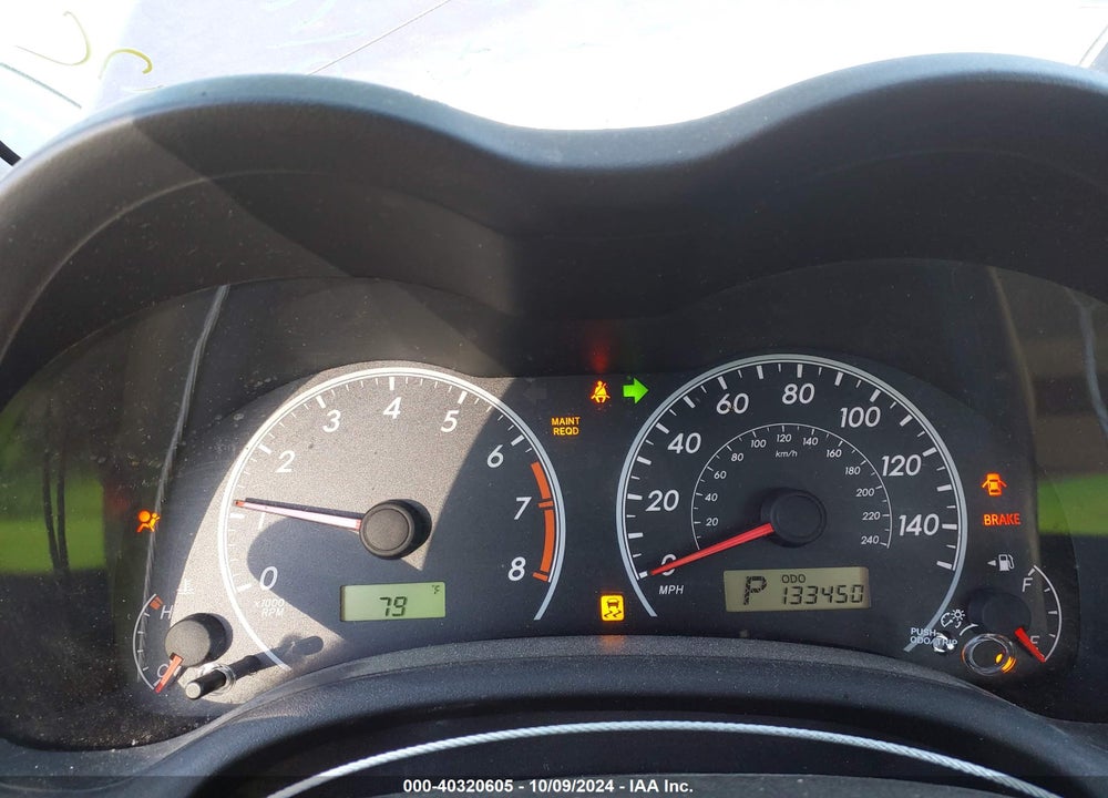 2013 TOYOTA COROLLA LE VIN: 2T1BU4EE8DC035180