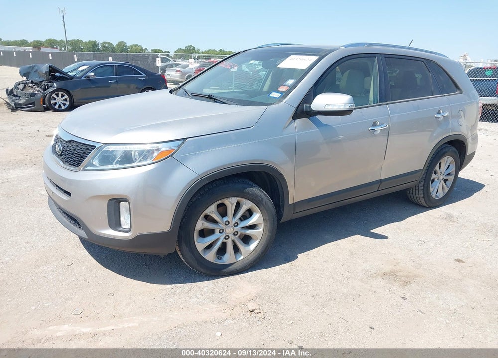 2015 KIA SORENTO VIN: 5XYKU4A79FG623295