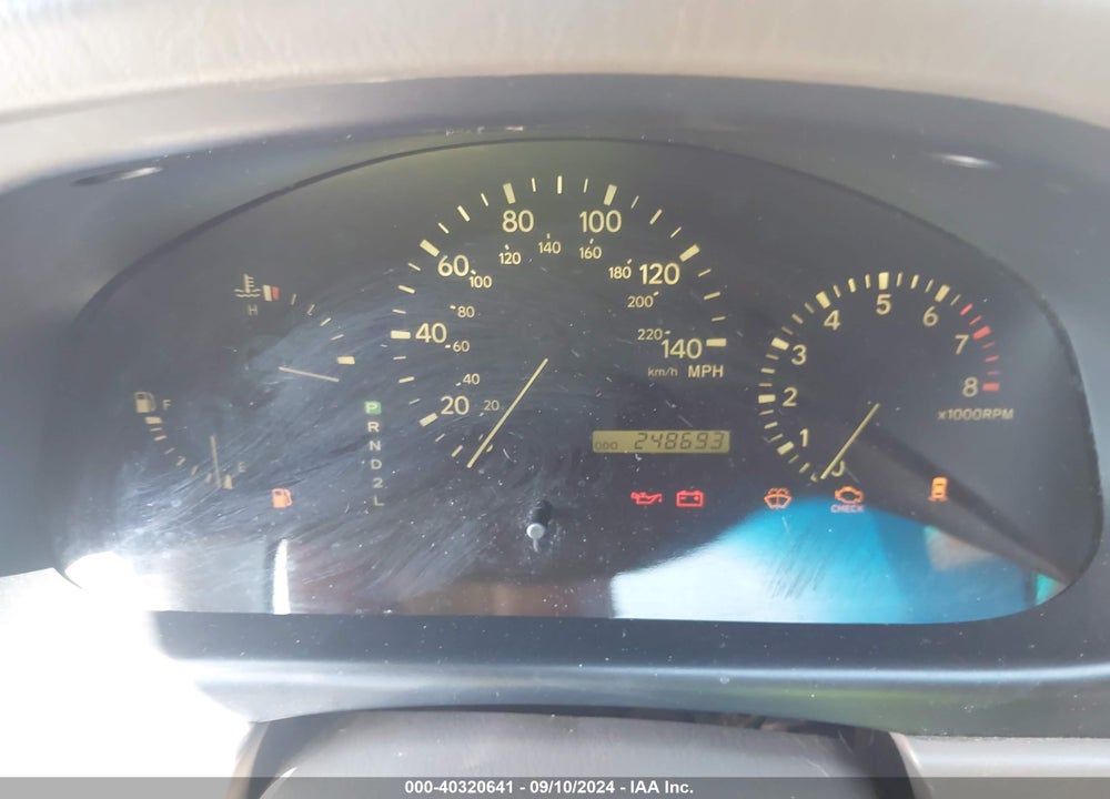 2000 LEXUS RX 300 VIN: JT6GF10U9Y0073621