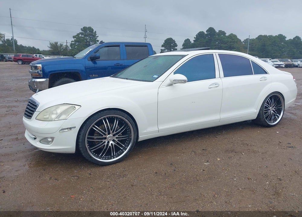 2007 MERCEDES-BENZ S 550 VIN: WDDNG71X87A052055