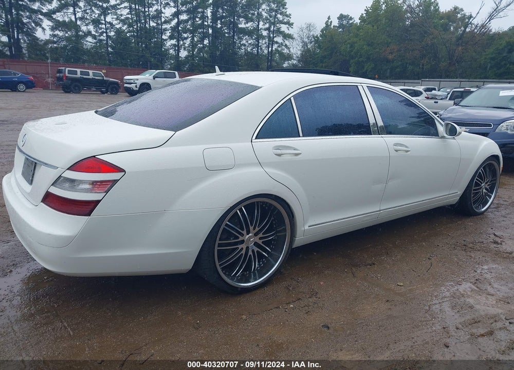 2007 MERCEDES-BENZ S 550 VIN: WDDNG71X87A052055