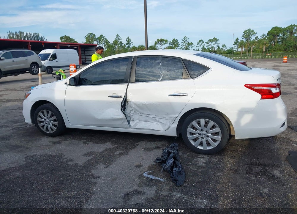 2018 NISSAN SENTRA S VIN: 3N1AB7AP4JY309208