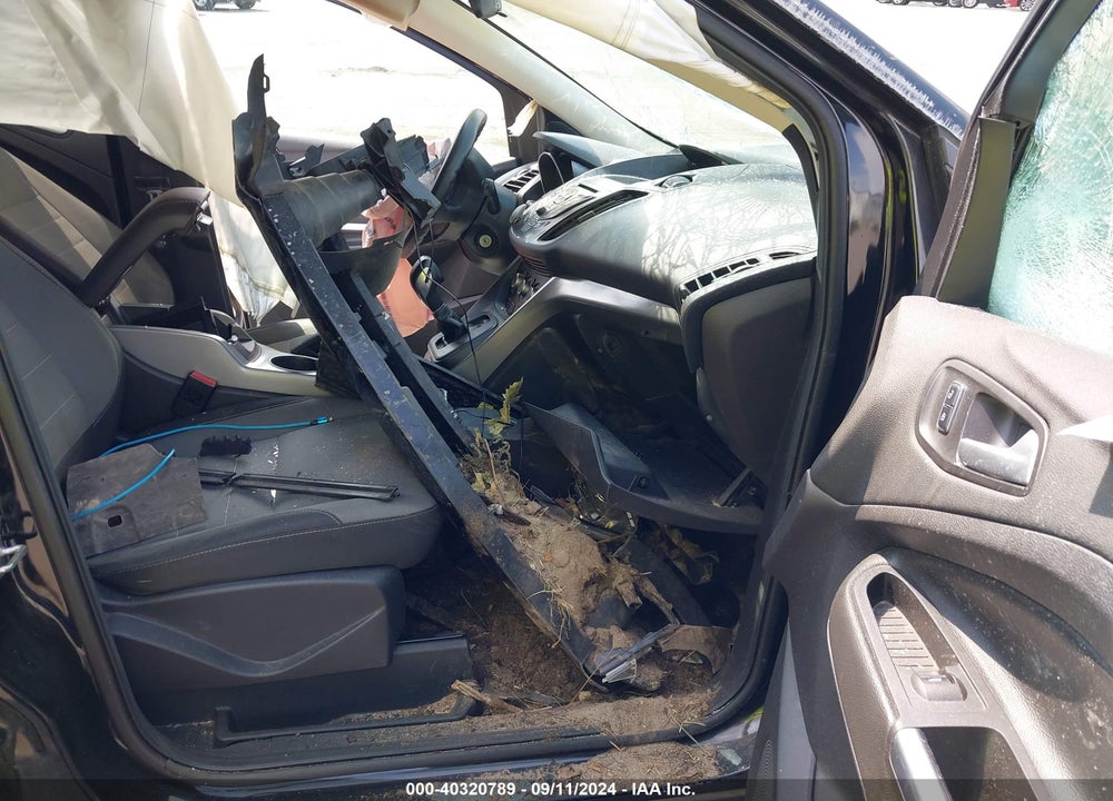2016 FORD ESCAPE SE VIN: 1FMCU0GX9GUA75816