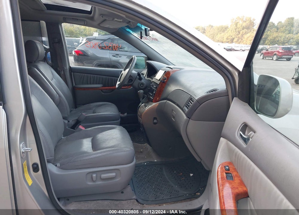 2007 TOYOTA SIENNA XLE VIN: 5TDZK22CX7S038282
