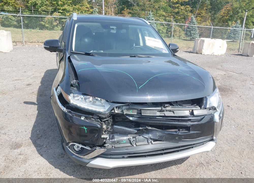 2017 MITSUBISHI OUTLANDER GT VIN: JA4JZ4AX6HZ019571