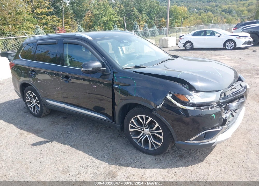 2017 MITSUBISHI OUTLANDER GT VIN: JA4JZ4AX6HZ019571