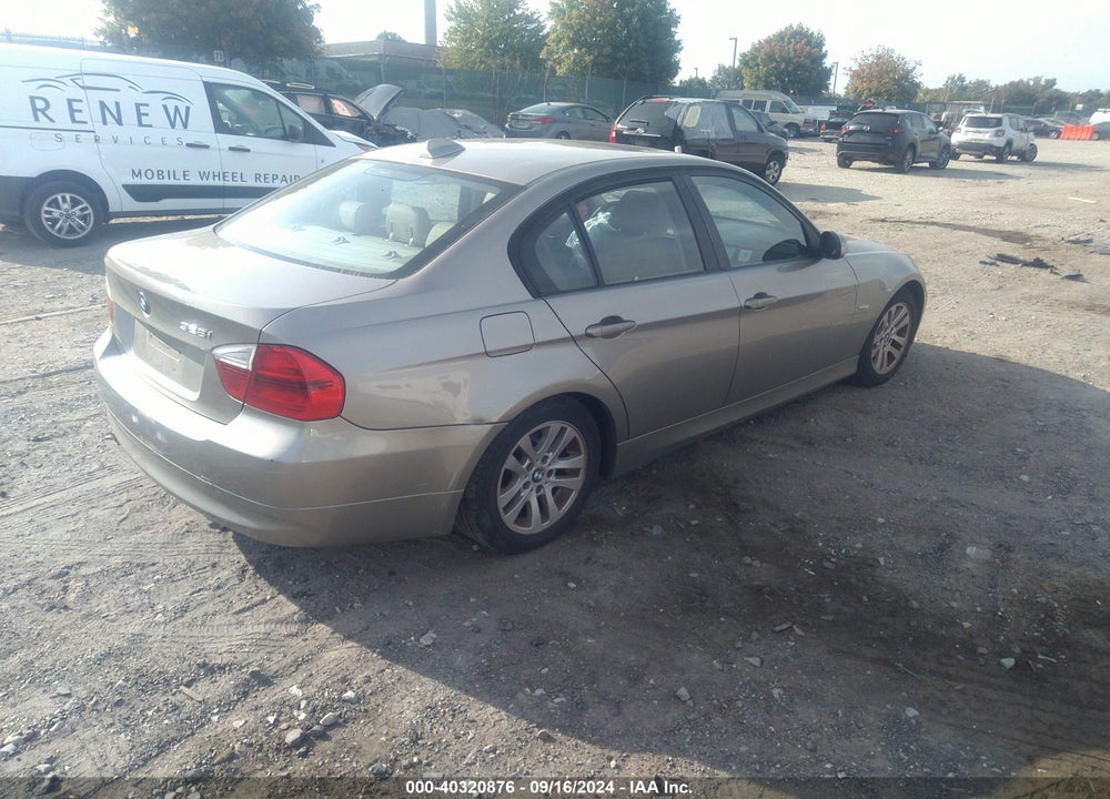 2007 BMW 328I VIN: WBAVA33537KX81412