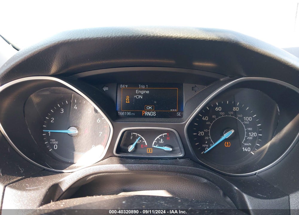 2015 FORD FOCUS TITANIUM VIN: 1FADP3N28FL230276