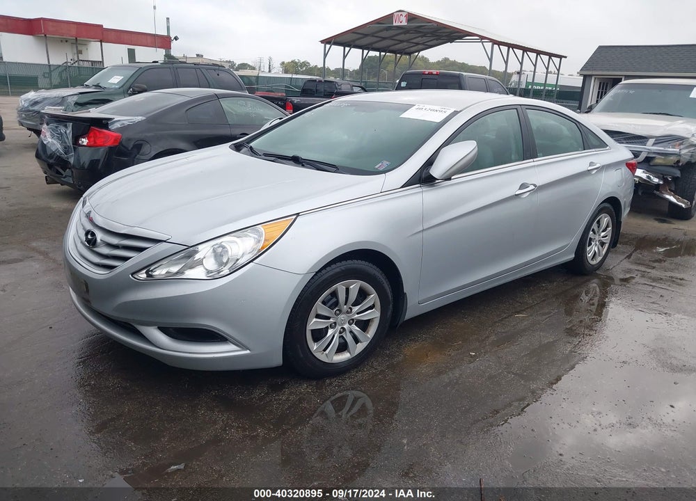 2013 HYUNDAI SONATA GLS VIN: 5NPEB4AC6DH527758