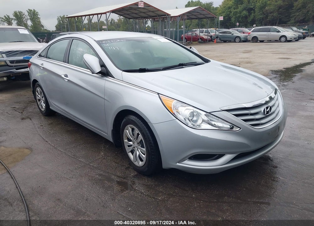 2013 HYUNDAI SONATA GLS VIN: 5NPEB4AC6DH527758