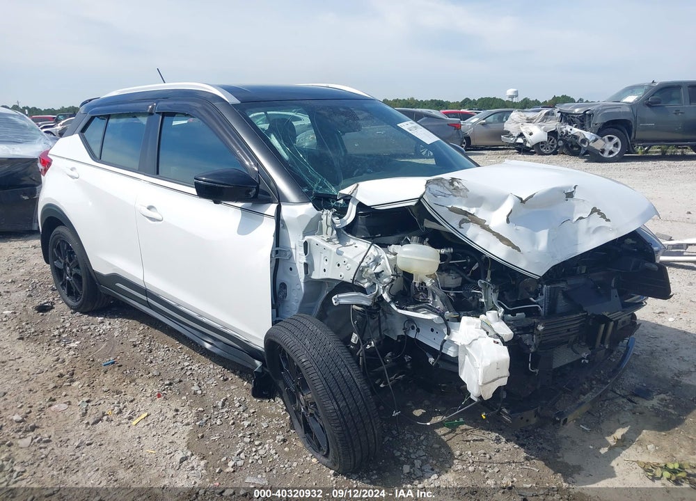 2020 NISSAN KICKS SR XTRONIC CVT VIN: 3N1CP5DV3LL545423