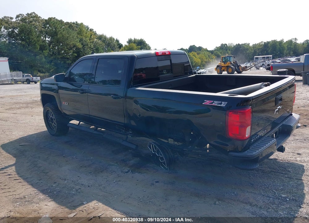 2018 CHEVROLET SILVERADO 1500 2LZ VIN: 3GCUKSEC3JG300929