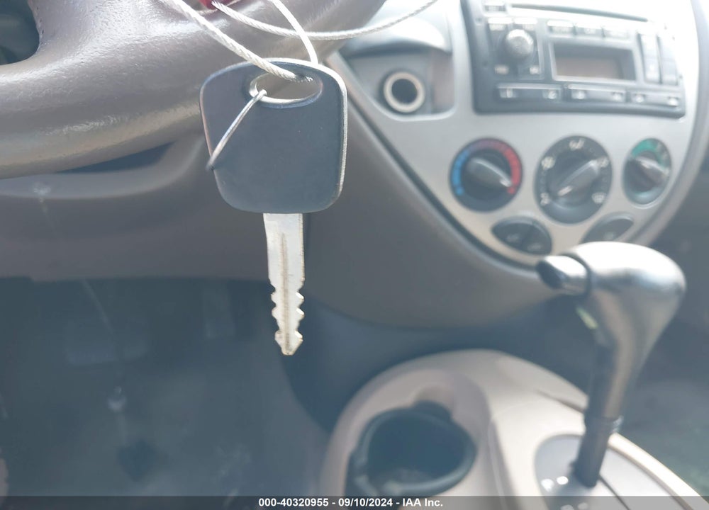 2002 FORD FOCUS ZTS VIN: 1FAFP383X2W146403