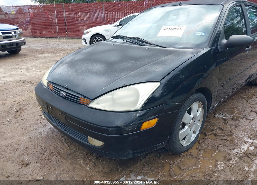 2002 FORD FOCUS ZTS VIN: 1FAFP383X2W146403