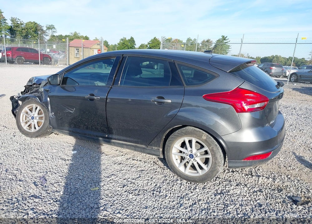 2018 FORD FOCUS SE VIN: 1FADP3K21JL309009