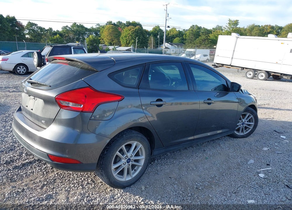 2018 FORD FOCUS SE VIN: 1FADP3K21JL309009