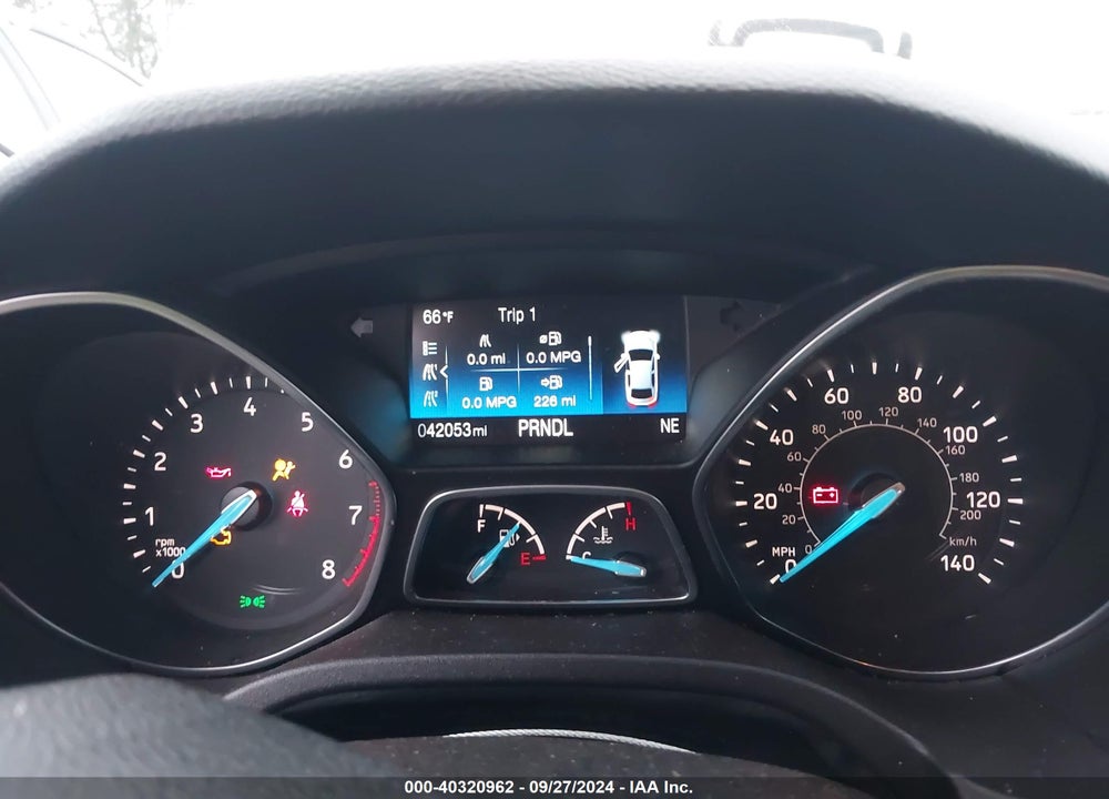 2018 FORD FOCUS SE VIN: 1FADP3K21JL309009