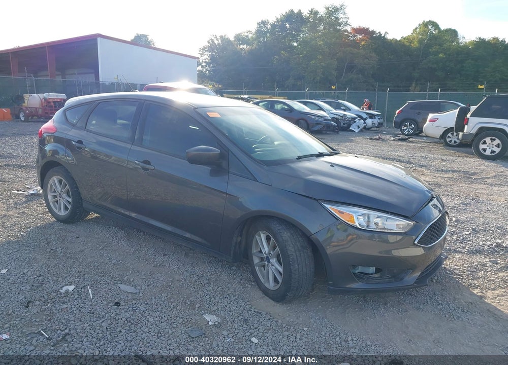 2018 FORD FOCUS SE VIN: 1FADP3K21JL309009