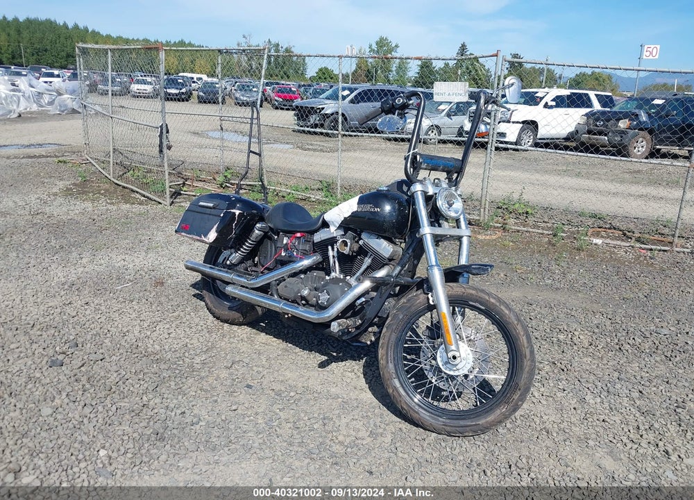 2011 HARLEY-DAVIDSON FXDB VIN: 1HD1GX413BC307237
