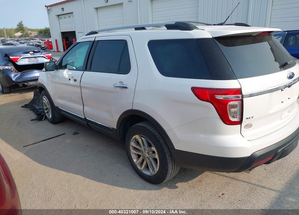 2015 FORD EXPLORER XLT VIN: 1FM5K8D84FGC22664