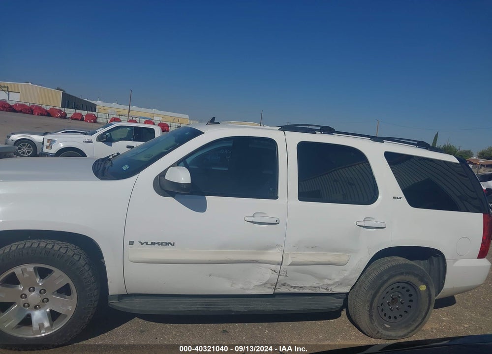 2009 GMC YUKON SLT2 VIN: 1GKFC33019R197403