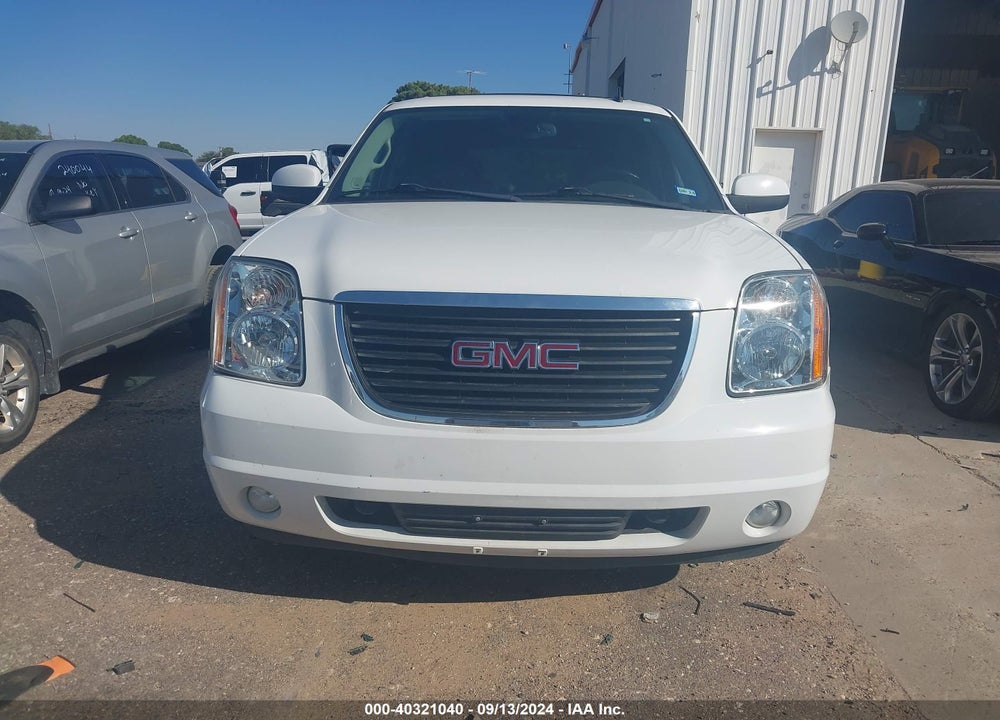 2009 GMC YUKON SLT2 VIN: 1GKFC33019R197403
