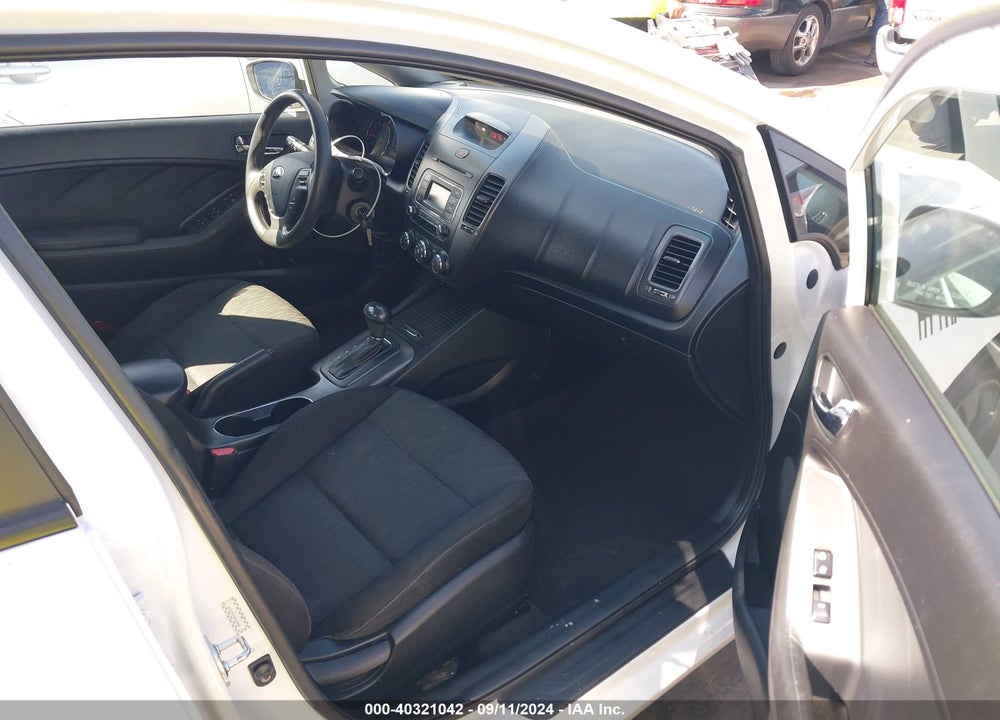 2014 KIA FORTE LX VIN: KNAFK4A61E5072220