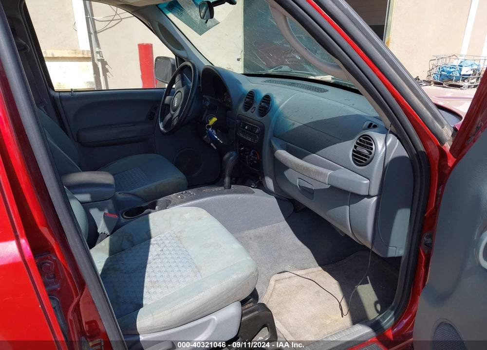 2005 JEEP LIBERTY SPORT VIN: 1J4GK48K35W648324