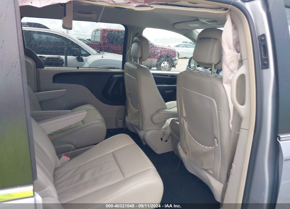 2014 CHRYSLER TOWN & COUNTRY TOURING VIN: 2C4RC1BG7ER464236