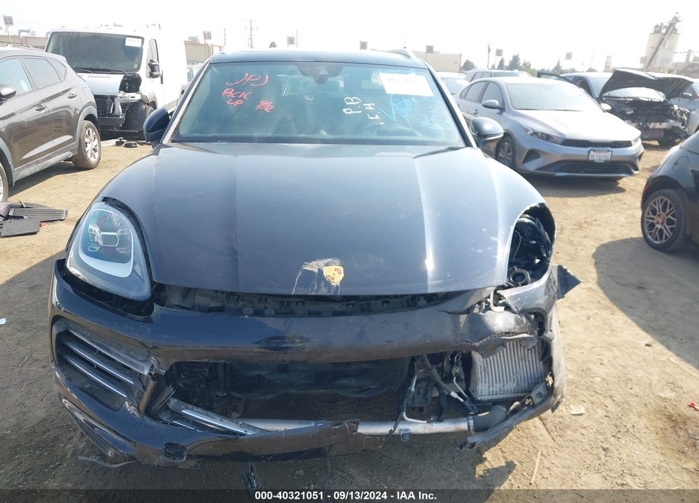 2022 PORSCHE CAYENNE PLATINUM EDITION VIN: WP1AA2AY5NDA02939