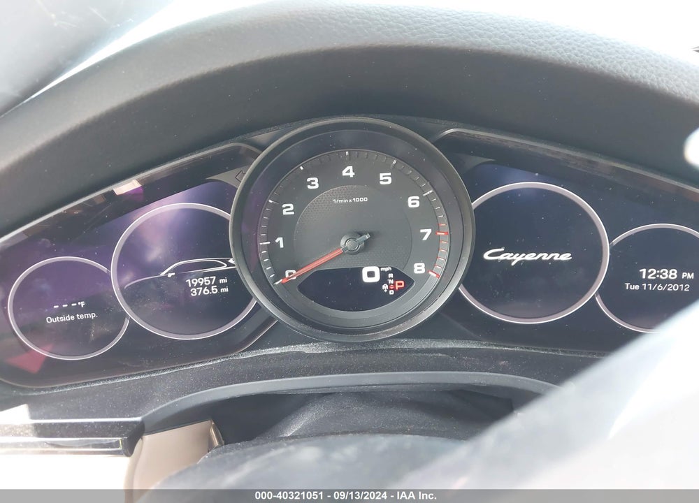 2022 PORSCHE CAYENNE PLATINUM EDITION VIN: WP1AA2AY5NDA02939
