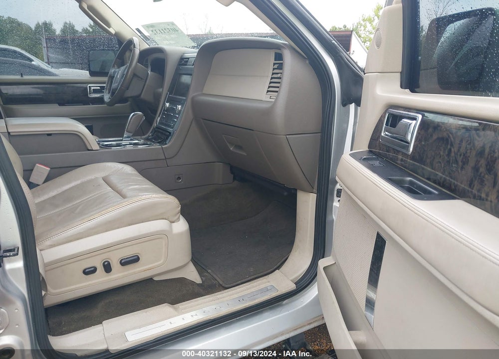 2015 LINCOLN NAVIGATOR VIN: 5LMJJ2HT9FEJ06737