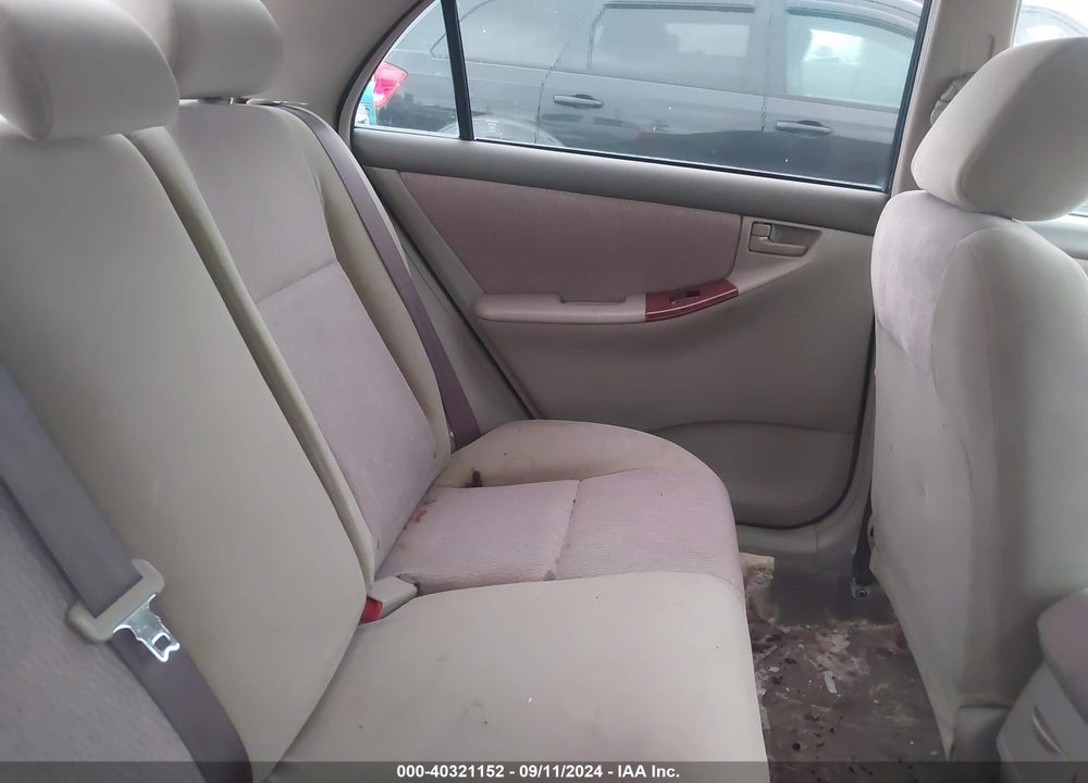 2008 TOYOTA COROLLA LE VIN: 1NXBR32EX8Z001679