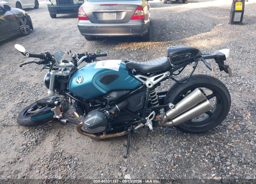 2021 BMW R NINE T PURE VIN: WB10L6304M6D99326