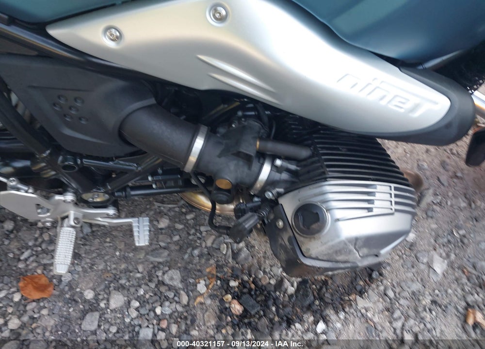 2021 BMW R NINE T PURE VIN: WB10L6304M6D99326