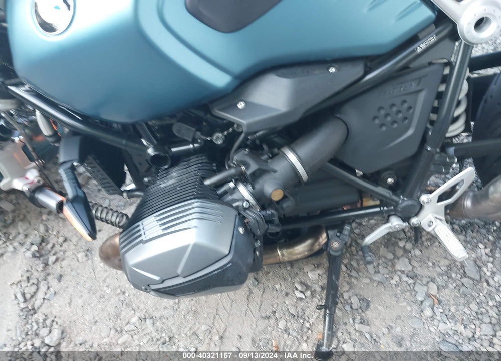 2021 BMW R NINE T PURE VIN: WB10L6304M6D99326