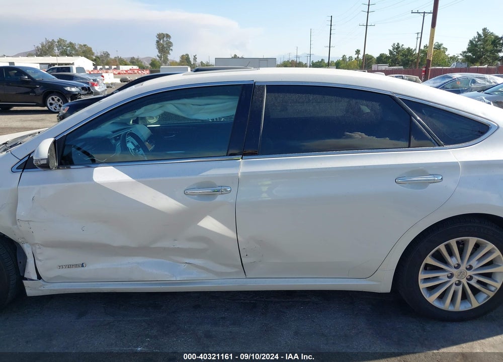 2015 TOYOTA AVALON HYBRID XLE TOURING VIN: 4T1BD1EB1FU042154