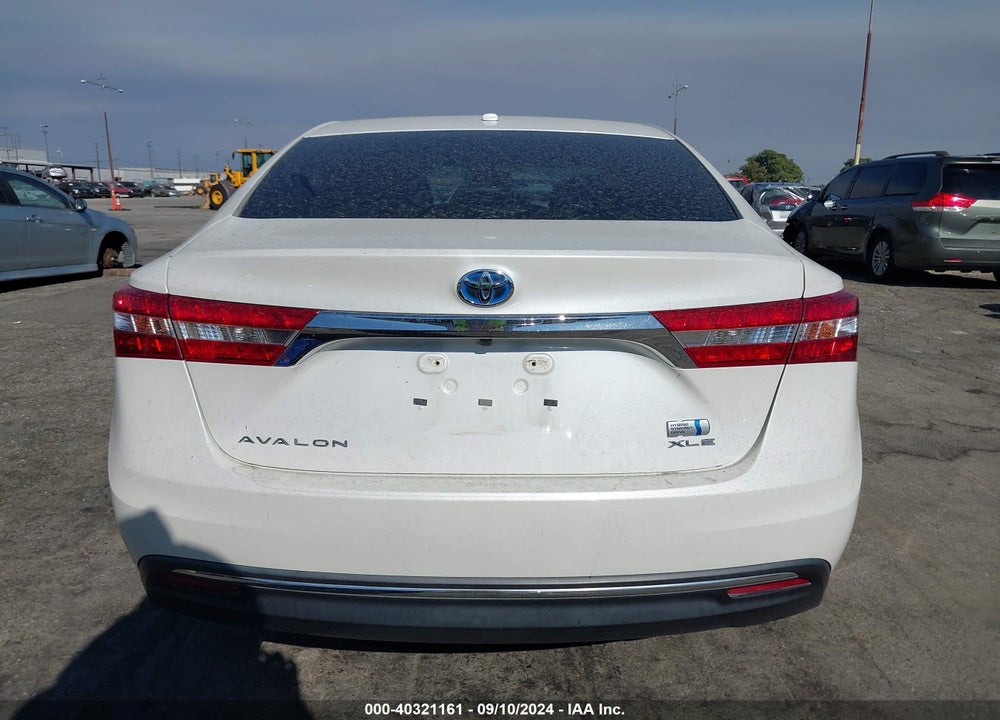 2015 TOYOTA AVALON HYBRID XLE TOURING VIN: 4T1BD1EB1FU042154