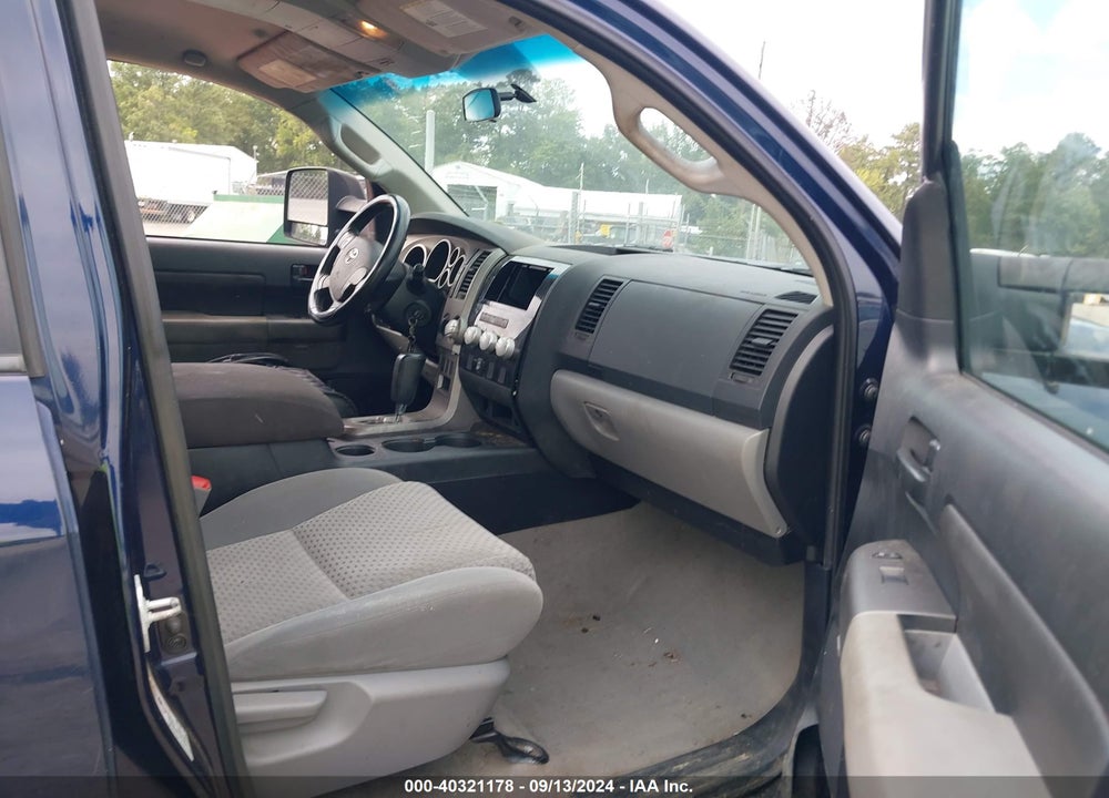 2010 TOYOTA TUNDRA GRADE 5.7L V8 VIN: 5TFUY5F19AX125871