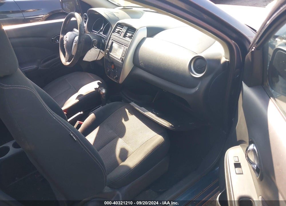 2015 NISSAN VERSA 1.6 SL VIN: 3N1CN7AP3FL877230