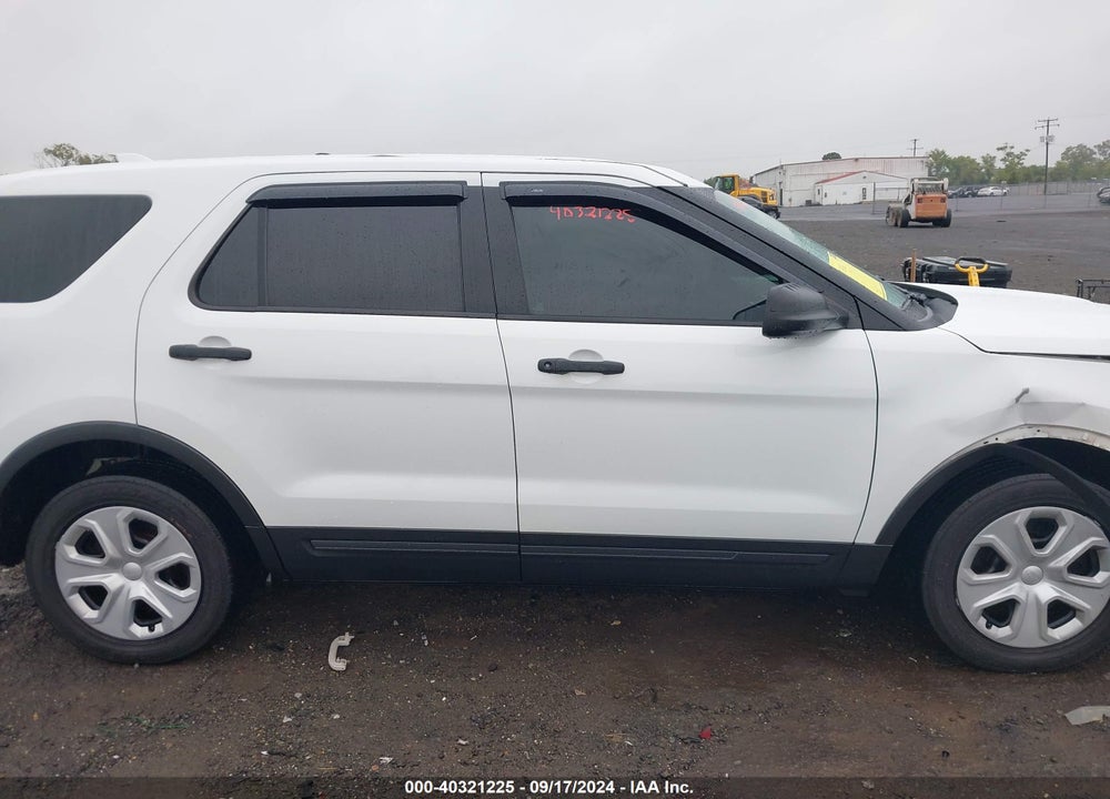 2016 FORD UTILITY POLICE INTERCEPTOR VIN: 1FM5K8AR8GGA20618