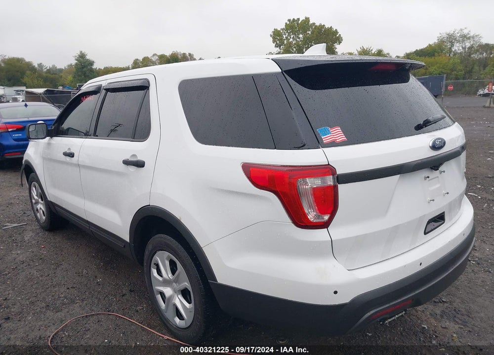 2016 FORD UTILITY POLICE INTERCEPTOR VIN: 1FM5K8AR8GGA20618
