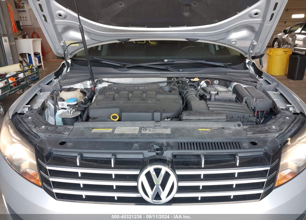 2015 VOLKSWAGEN PASSAT 2.0L TDI SEL PREMIUM VIN: 1VWCV7A34FC081346